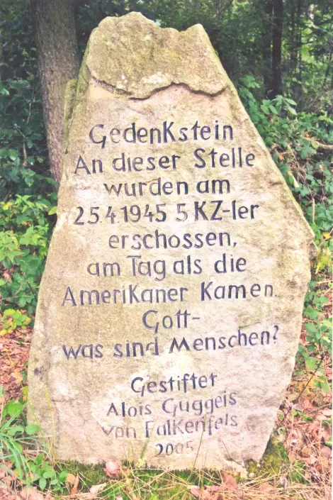 Gedenkstein von Alois Guggeis für erschossene  KZ-Häftlinge - Foto Menacher